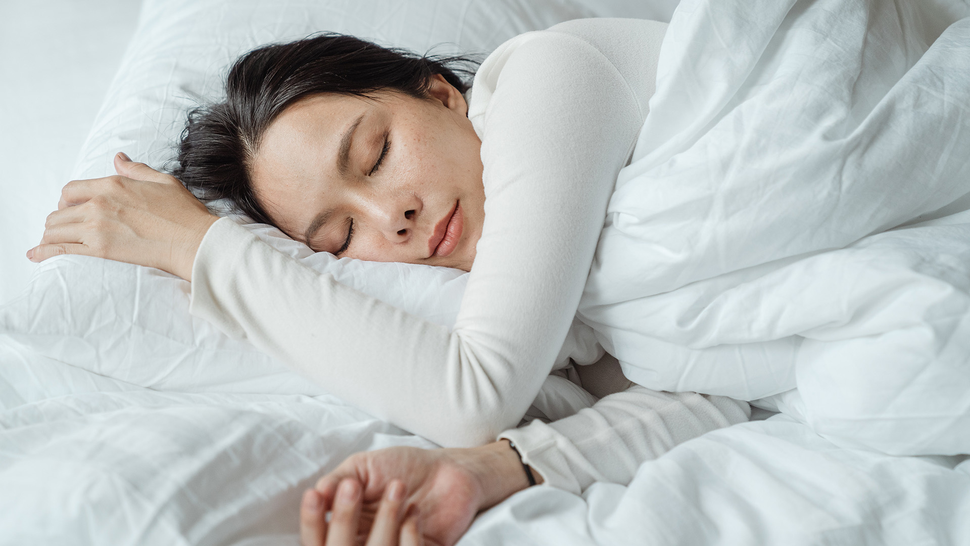 Beauty Sleep: How Sleep Affects Skin